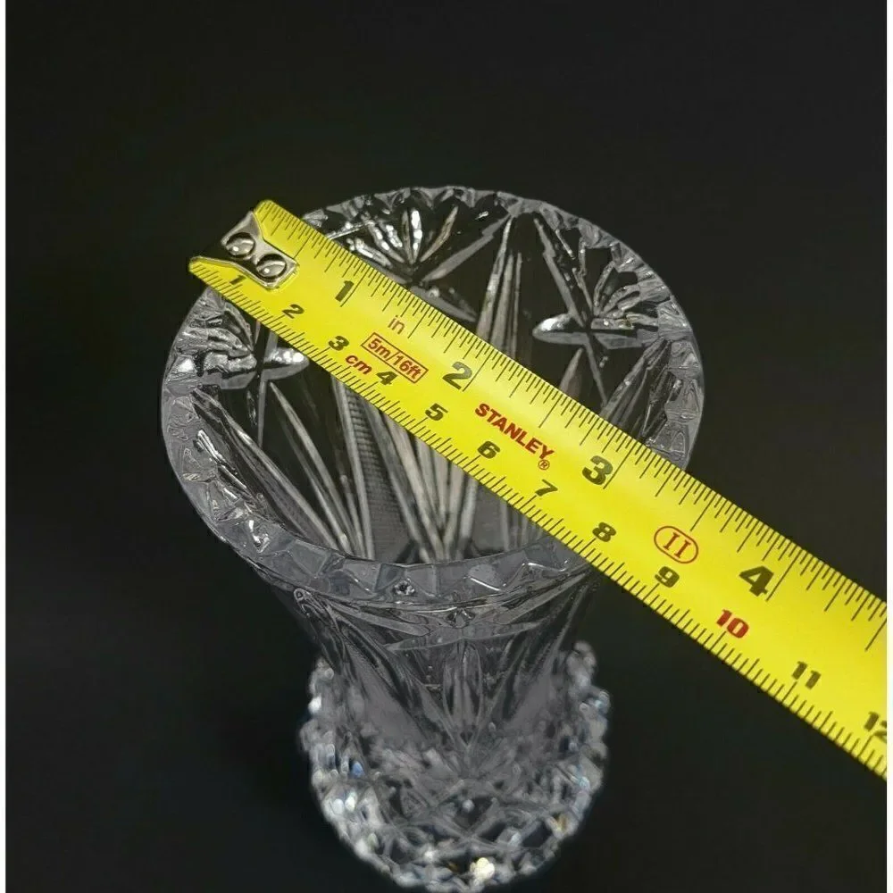 Italian Genuine Lead Crystal Diamond Pattern Vase 7.5
